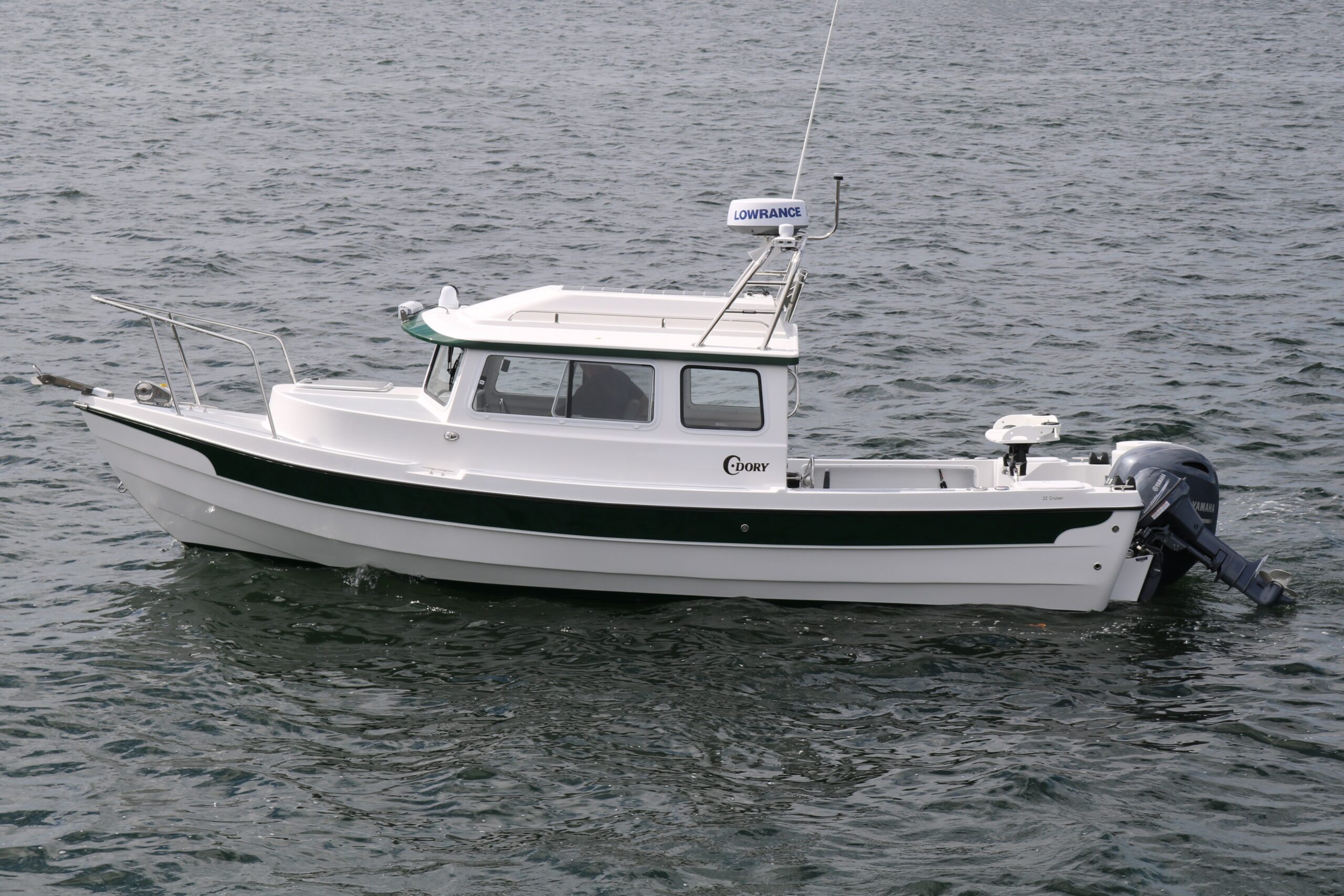 Outboard day fishing boat - 22 Nordic - SAVER S.R.L. - wheelhouse